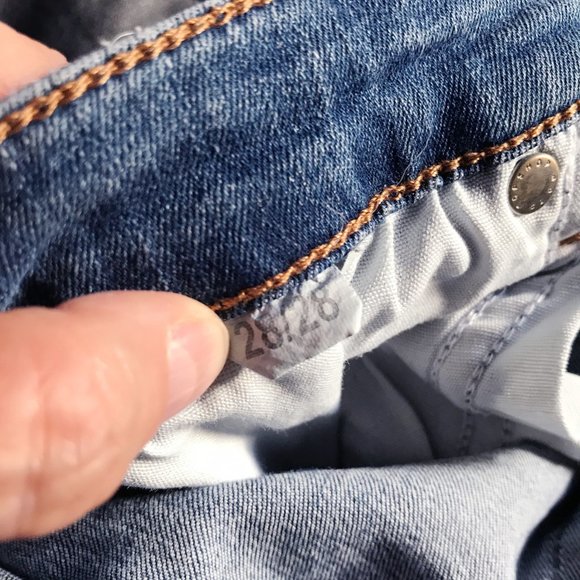 LITZ Mid Rise Boot Cut Straight Leg Jeans - Size 28 - Picture 8 of 10